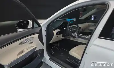 Genesis GV70 2024 2.5 гидро в Москве № 1173473, миниатюра 10