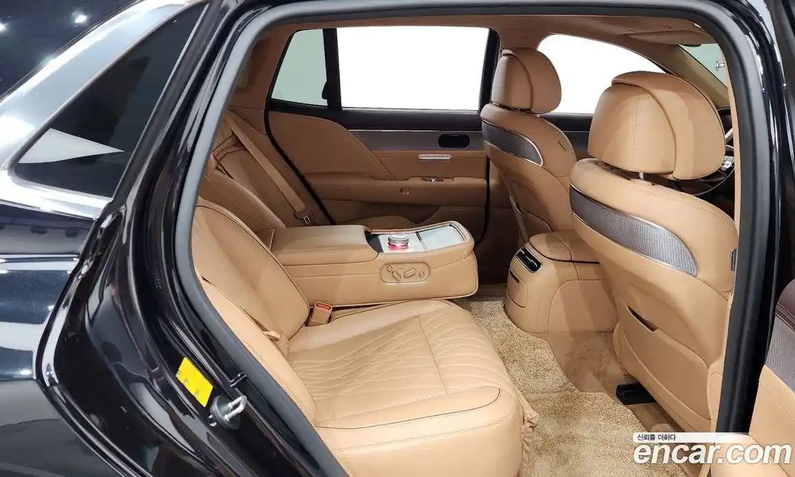 Genesis G90 2022 3.5 Классический в Москве № 1173482, фото 12