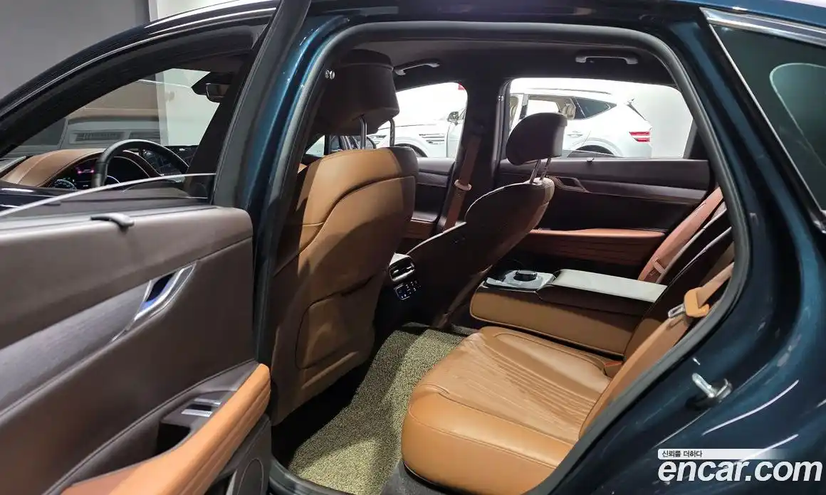 Genesis G80 2023 2.5 гидро в Москве, фото 12