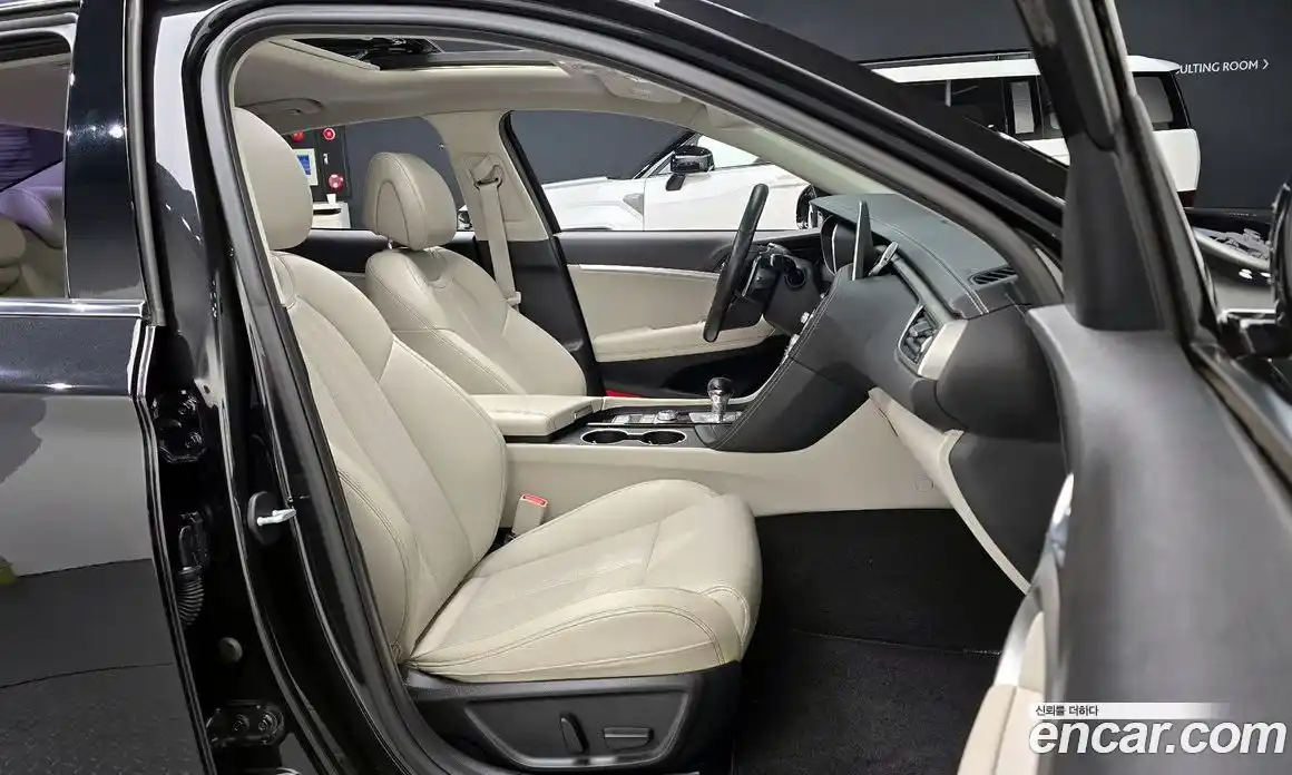 Genesis G70 2019 2.0 гидро в Москве № 1173538, фото 10