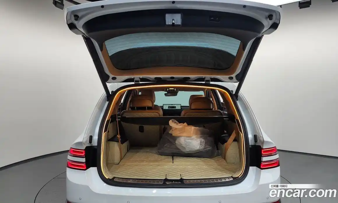 Genesis GV80 2022 3.0 Автомат в Москве № 1173543, фото 20