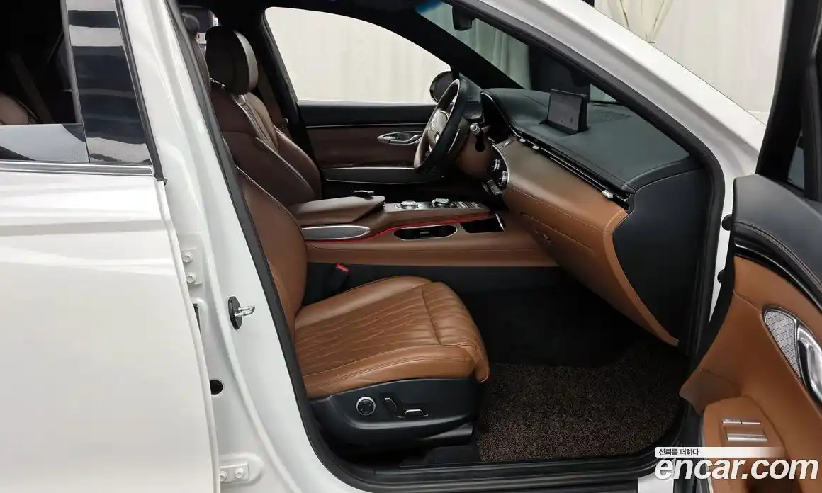 Genesis GV70 2021 2.5 Автомат в Москве № 1173613, фото 11