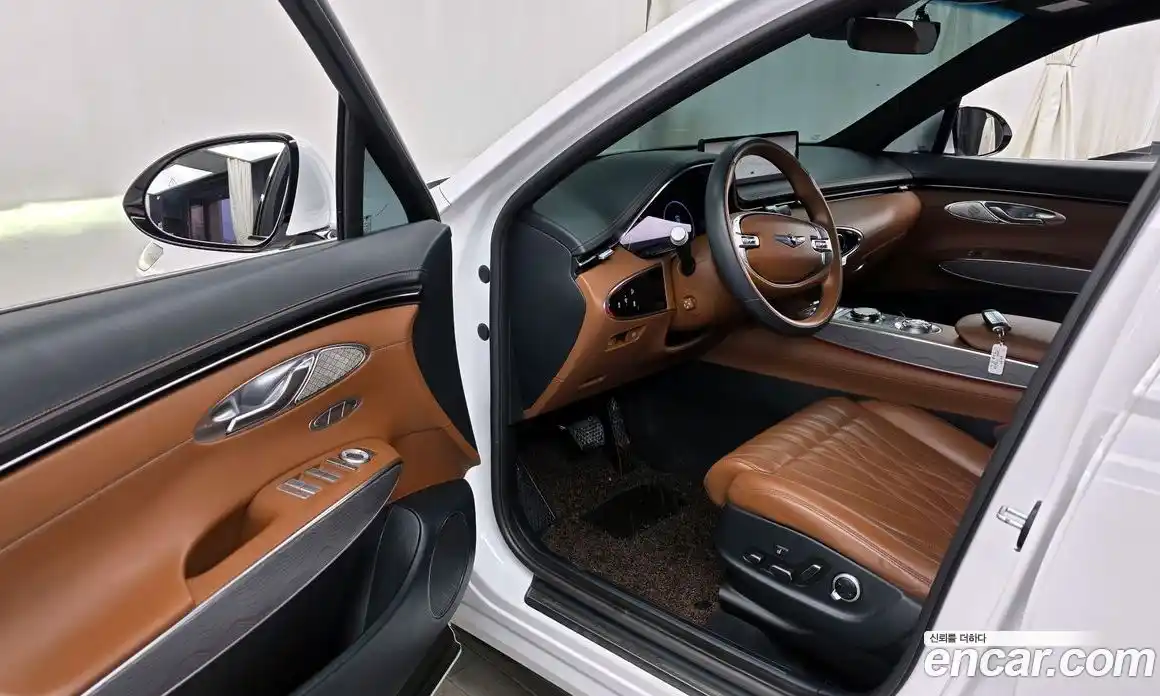 Genesis GV70 2021 2.5 Автомат в Москве № 1173613, фото 10