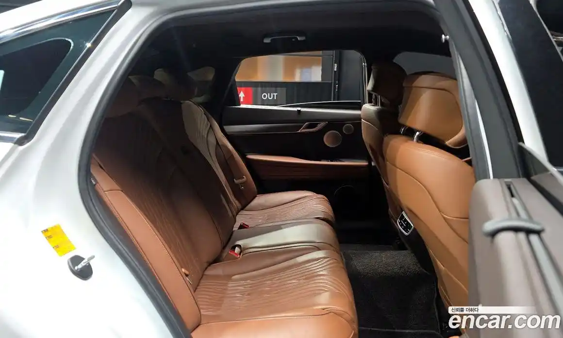 Genesis G80 2021 2.5 Автомат в Москве № 1173620, фото 12