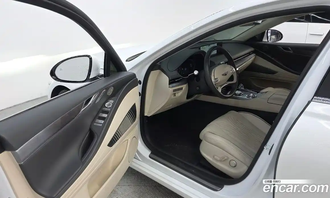 Genesis G80 2023 2.5 гидро в Москве № 1173655, фото 10