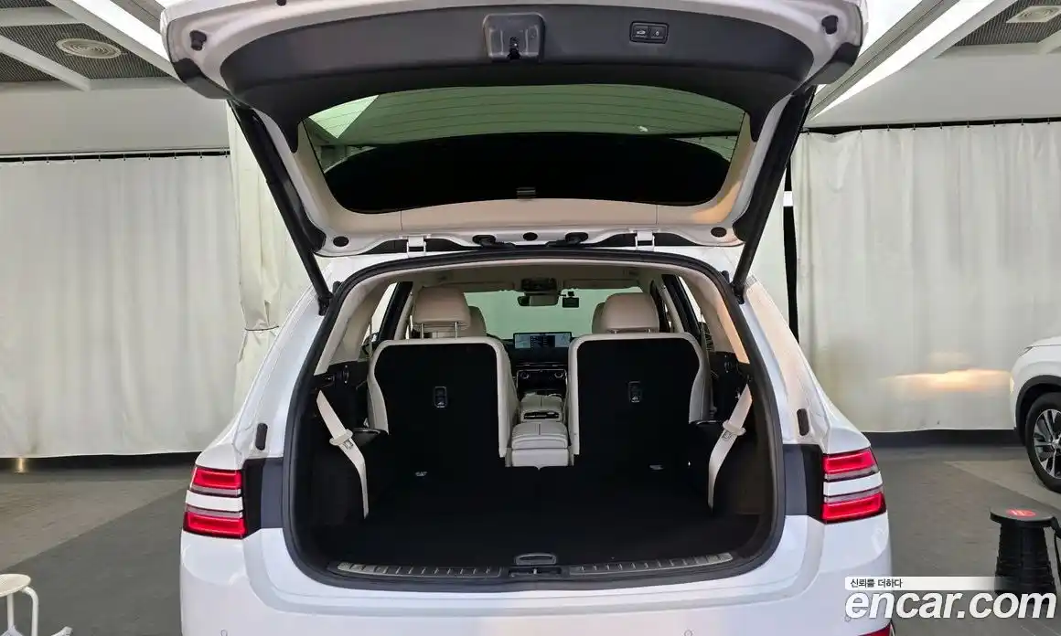 Genesis GV80 2022 3.5 Автомат в Москве № 1173689, фото 20