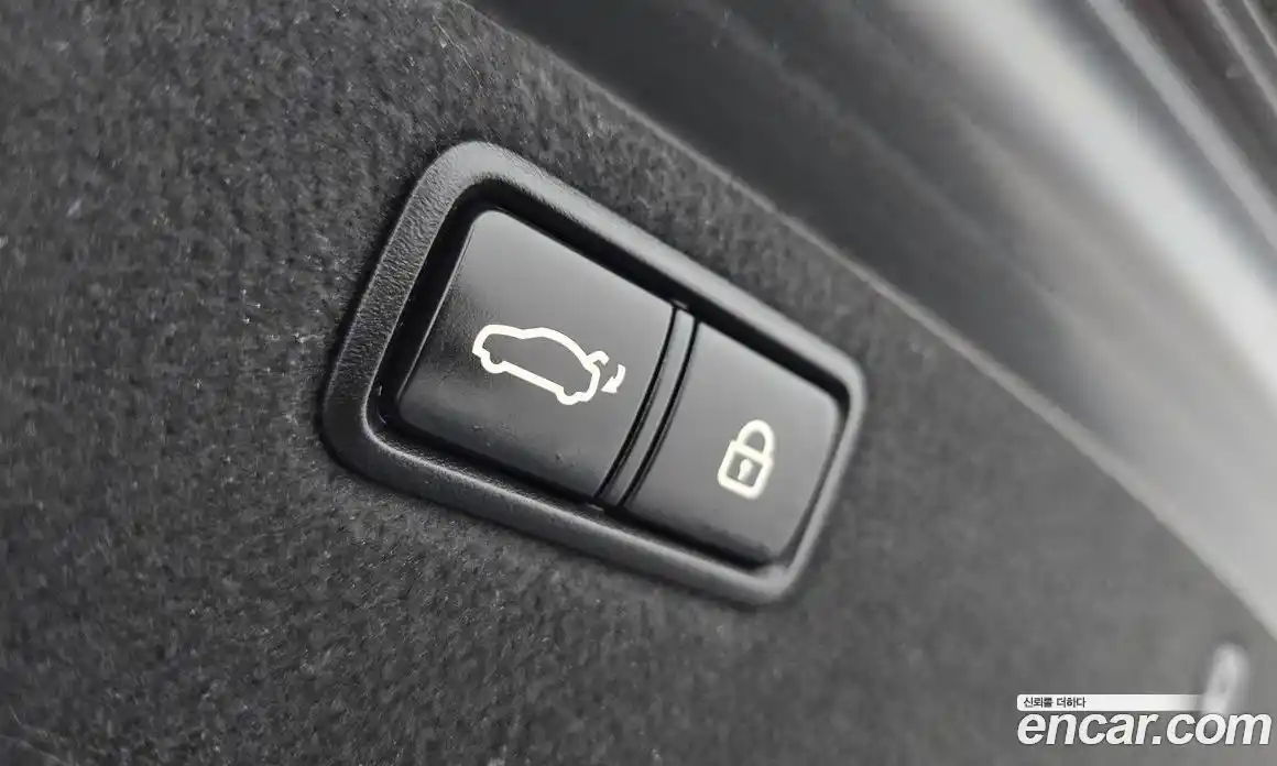 Genesis G80 2017 3.3 Автомат в Москве № 1173691, фото 20