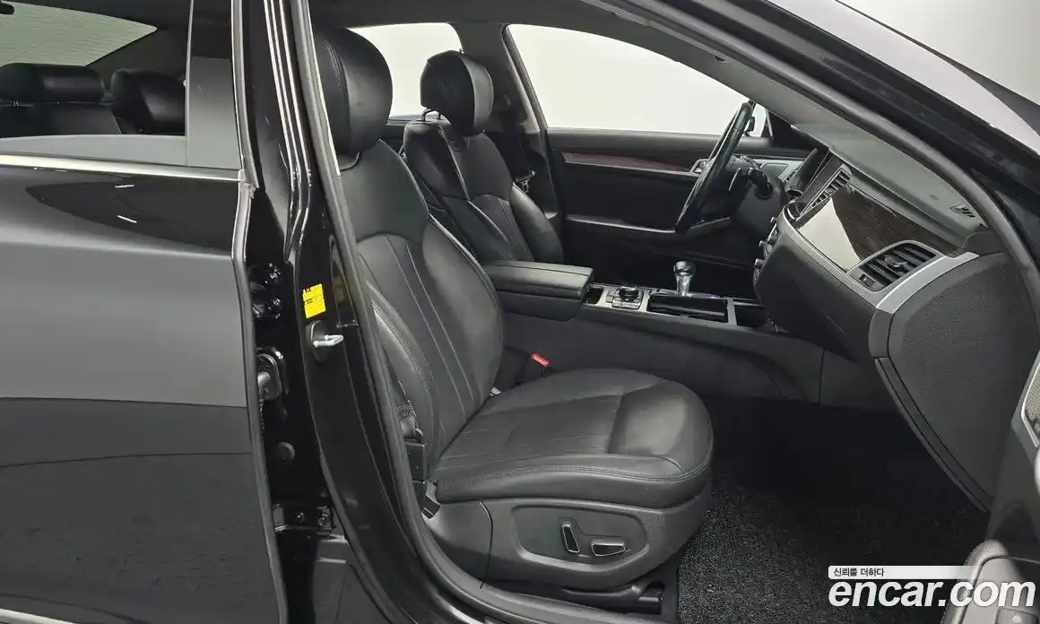 Genesis G80 2017 3.3 Автомат в Москве № 1173691, фото 10