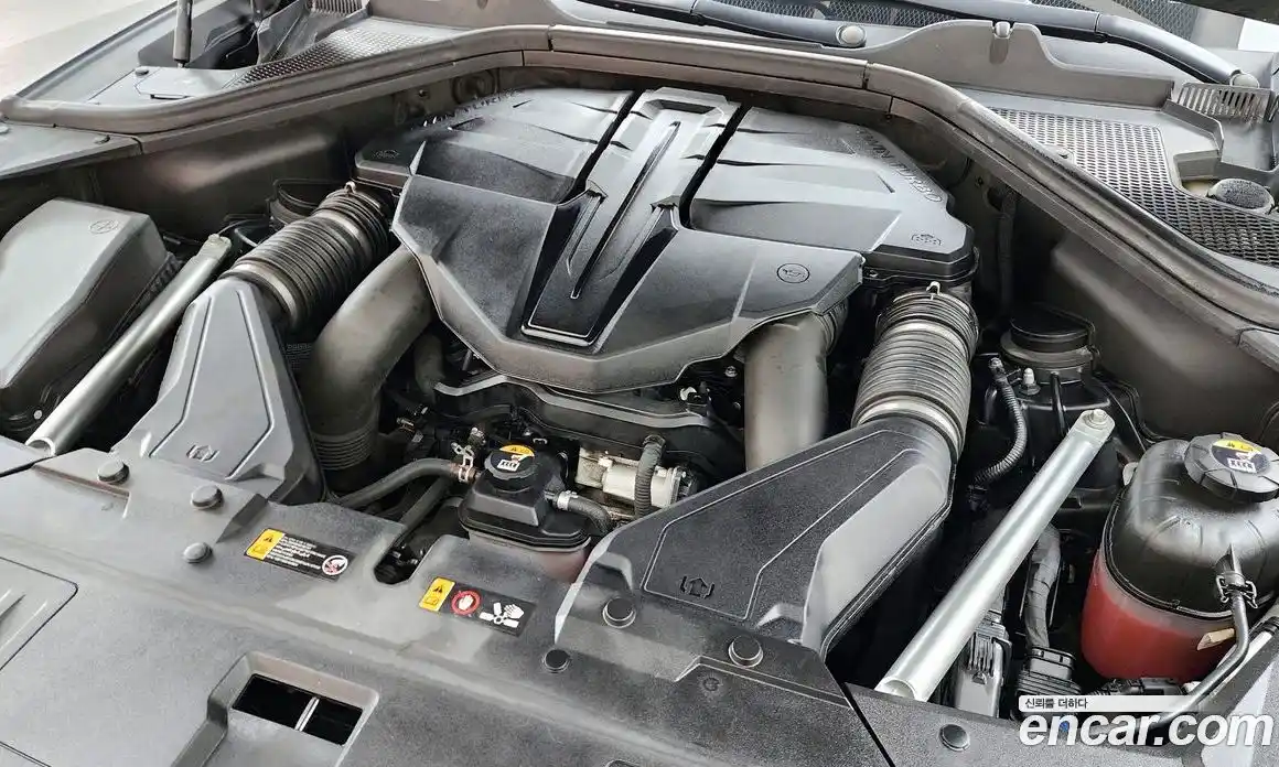 Genesis GV80 2020 3.5 Автомат в Москве № 1173716, фото 6