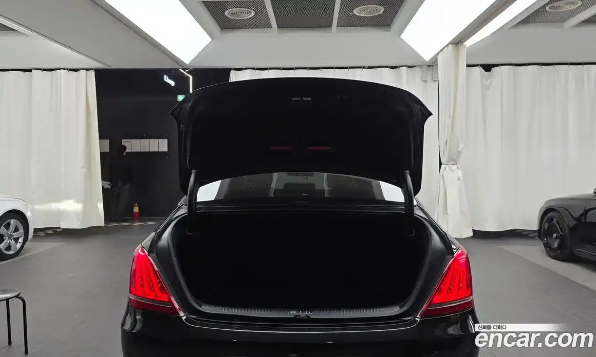 Genesis EQ900 2017 3.3 Автомат в Москве № 1173741, фото 20