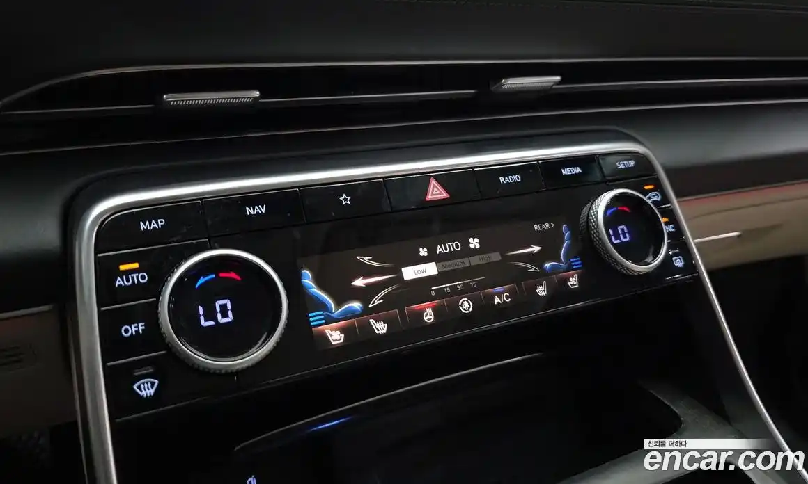 Genesis GV80 2022 3.0 Автомат в Москве № 1173748, фото 18