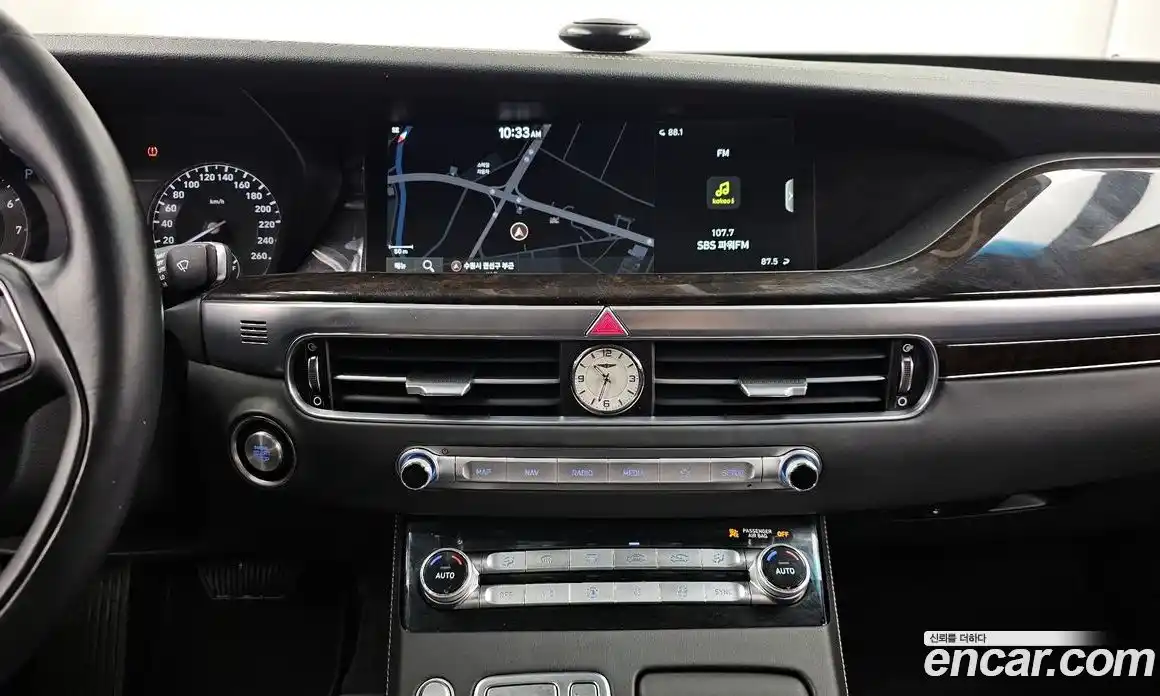 Genesis G90 2018 3.8 Автомат в Москве № 1173756, фото 16