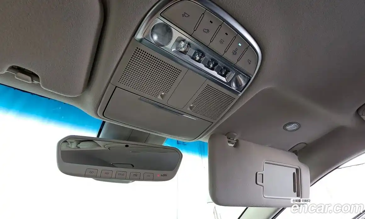 Genesis G90 2018 3.8 Автомат в Москве № 1173756, фото 18