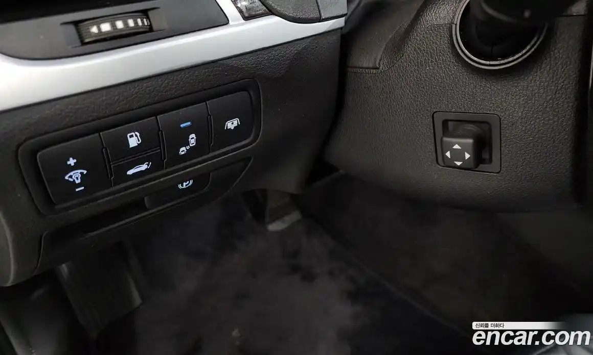 Genesis G80 2017 3.3 Автомат в Москве № 1173757, фото 14