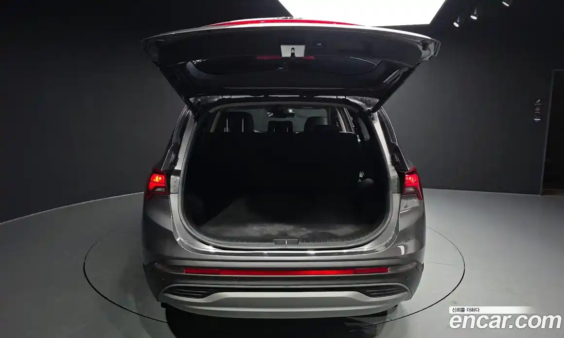 Hyundai Santa Fe 2020 2.2 Автомат в Москве № 112535, фото 20