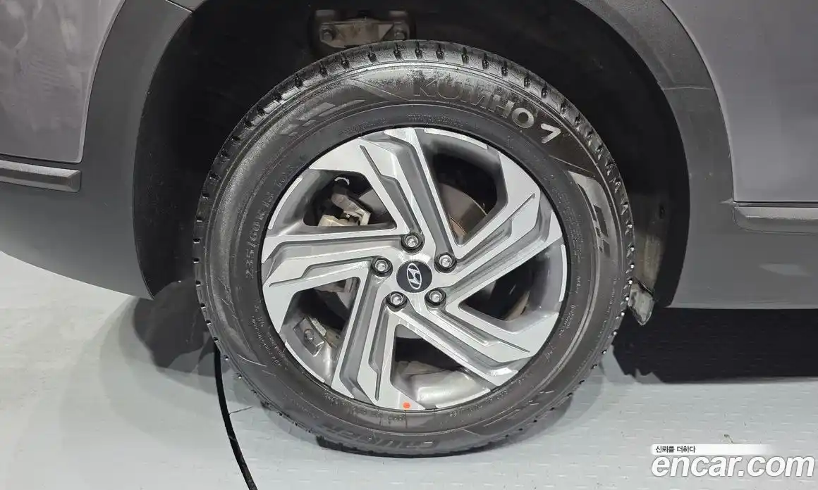 Hyundai Santa Fe 2020 2.2 Автомат в Москве № 112535, фото 5