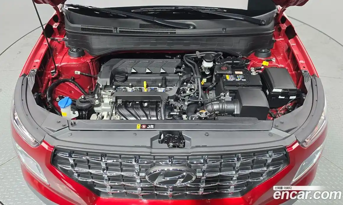 Hyundai Venue 2023 1.6 Автомат в Москве № 1171376, фото 5