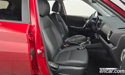 Hyundai Venue 2023 1.6 Автомат в Москве № 1171376, миниатюра 9