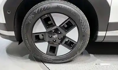 Hyundai Santa Fe 2023 1.6 гидро в Москве № 1171424, миниатюра 5
