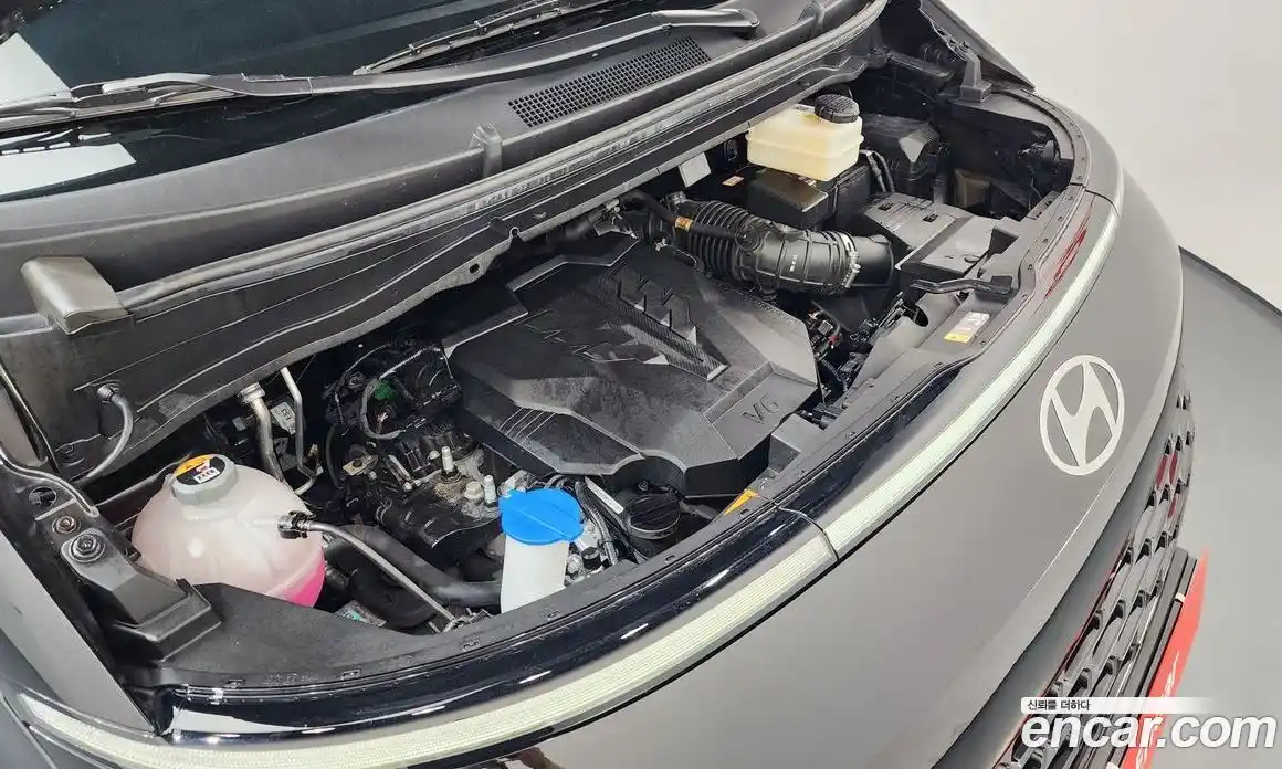 Hyundai Staria 2025 3.5 гидро в Москве № 1171460, фото 6