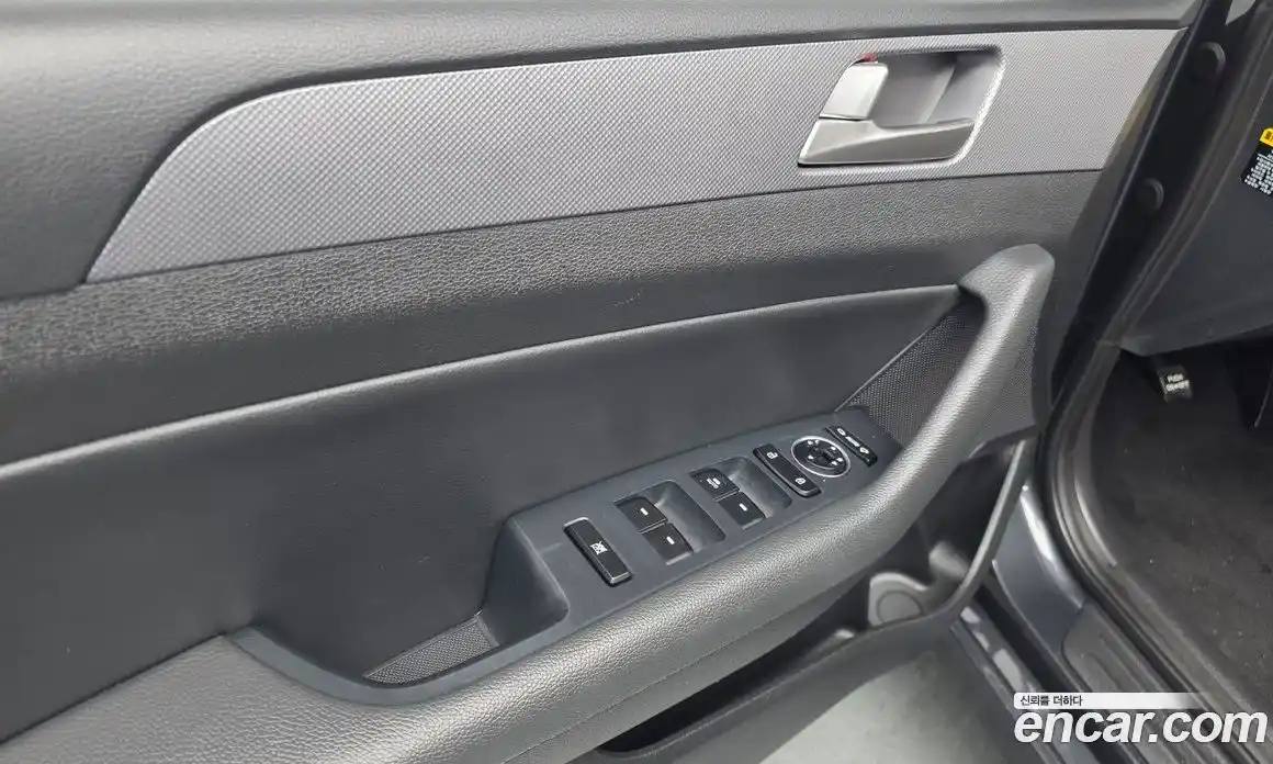 Hyundai Sonata 2018 2.0 гидро в Москве № 1171469, фото 18