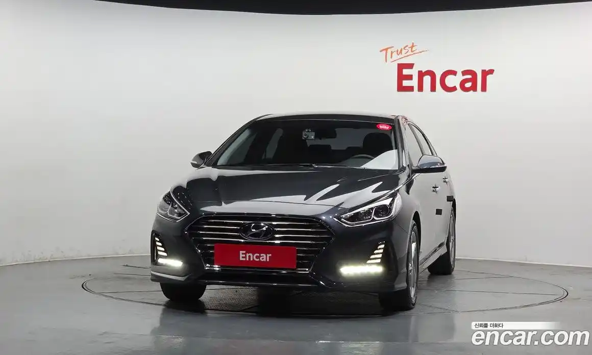 Hyundai Sonata 2018 2.0 гидро в Москве № 1171469, фото 3