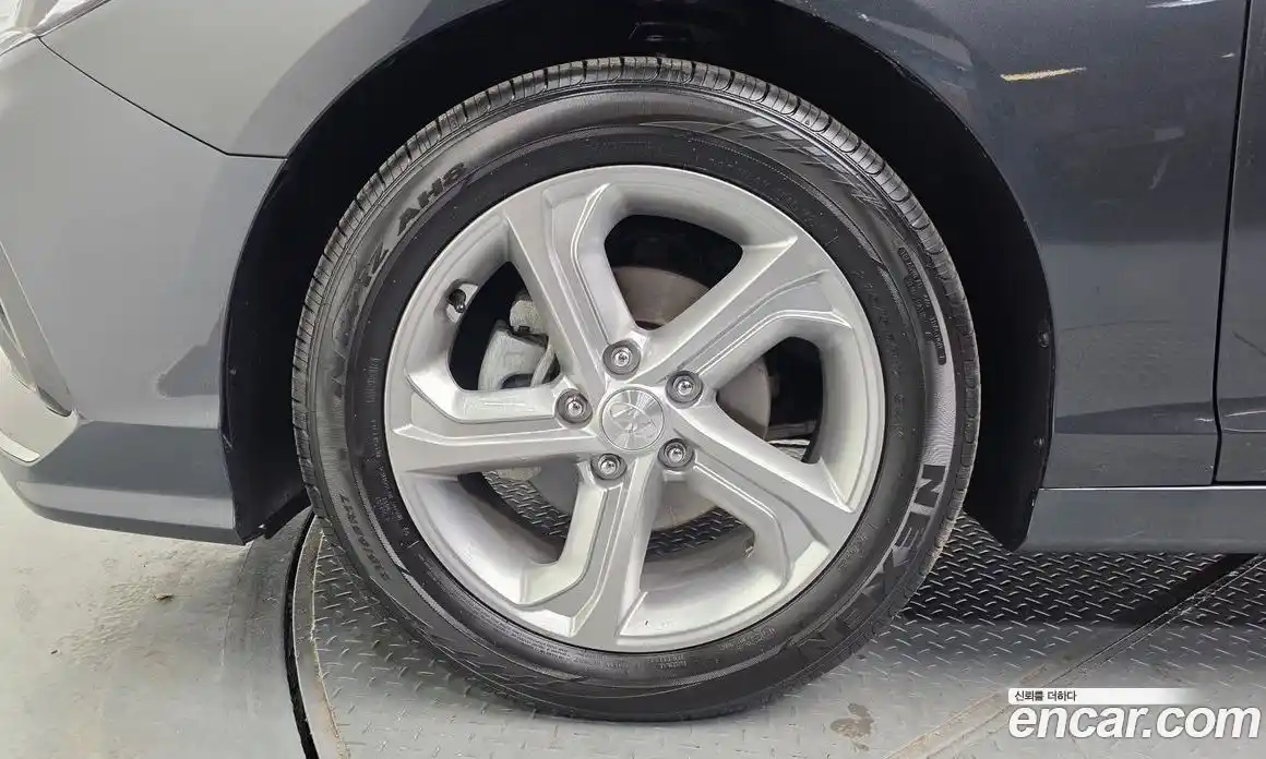 Hyundai Sonata 2018 2.0 гидро в Москве № 1171469, фото 5