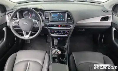 Hyundai Sonata 2018 2.0 гидро в Москве № 1171469, миниатюра 7