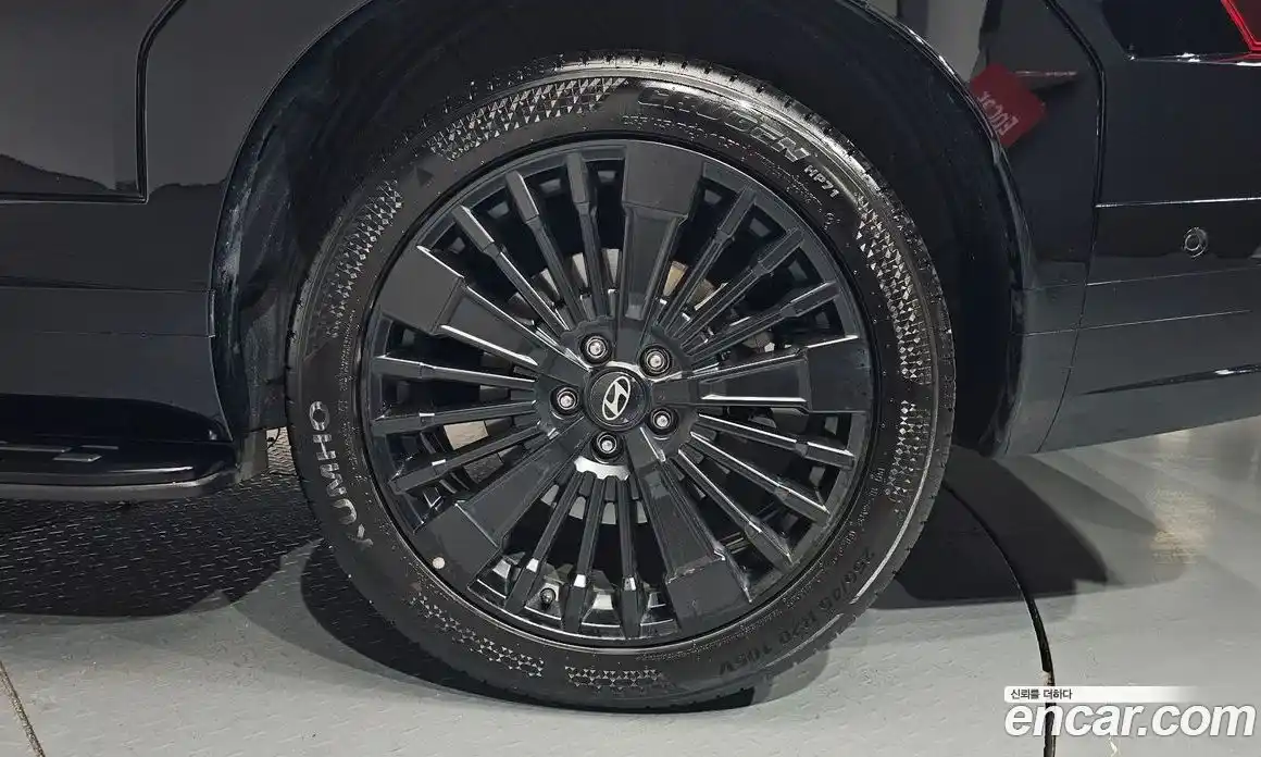 Hyundai Santa Fe 2025 1.6 Автомат в Москве № 1171479, фото 4