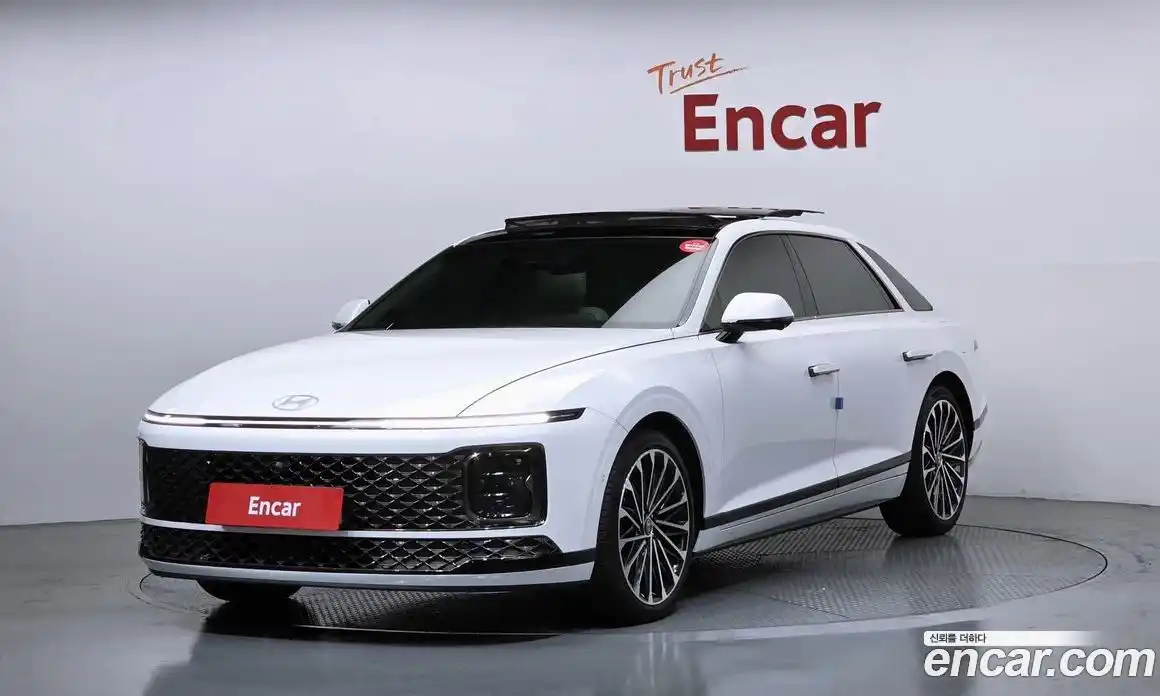 Hyundai Grandeur 2025 1.6 Автомат в Москве № 1171552, фото 1