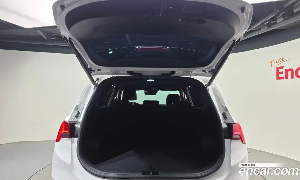 Hyundai Santa Fe 2022 2.5 гидро в Москве № 1171570, фото 20
