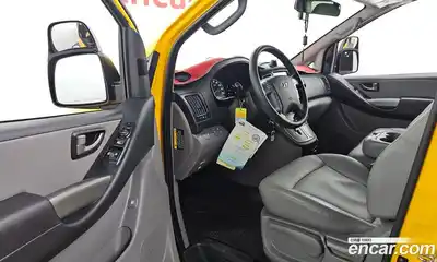 Hyundai Starex 2020 2.4 Автомат в Москве № 1171577, миниатюра 11