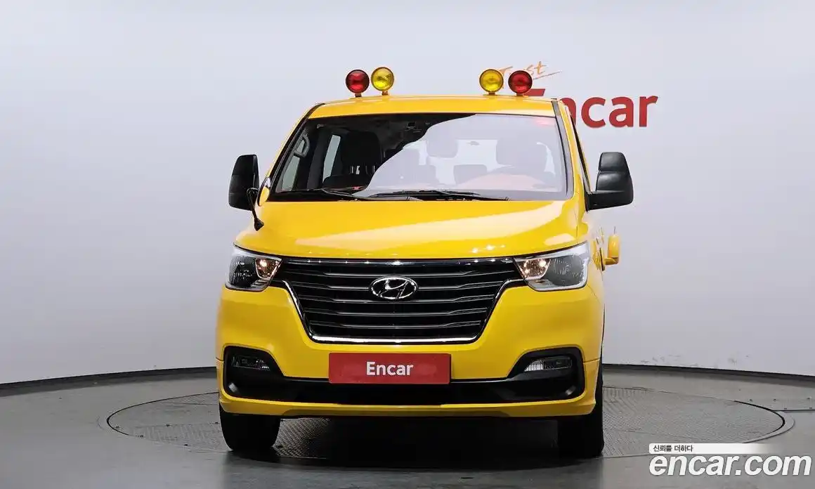 Hyundai Starex 2020 2.4 Автомат в Москве № 1171577, фото 3