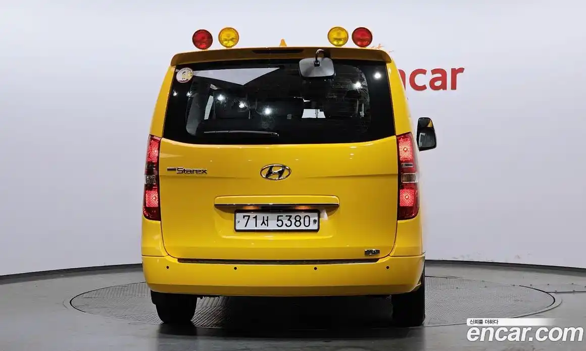 Hyundai Starex 2020 2.4 Автомат в Москве № 1171577, фото 4