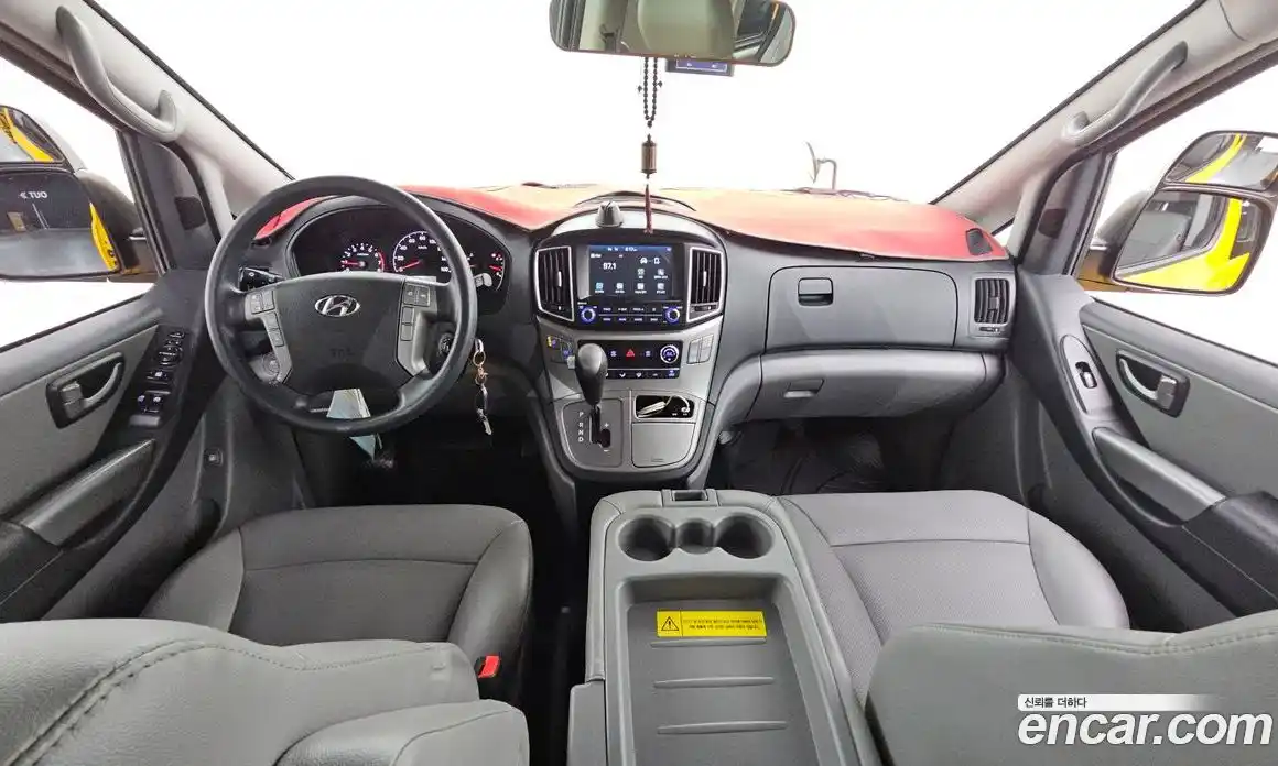 Hyundai Starex 2020 2.4 Автомат в Москве № 1171577, фото 7