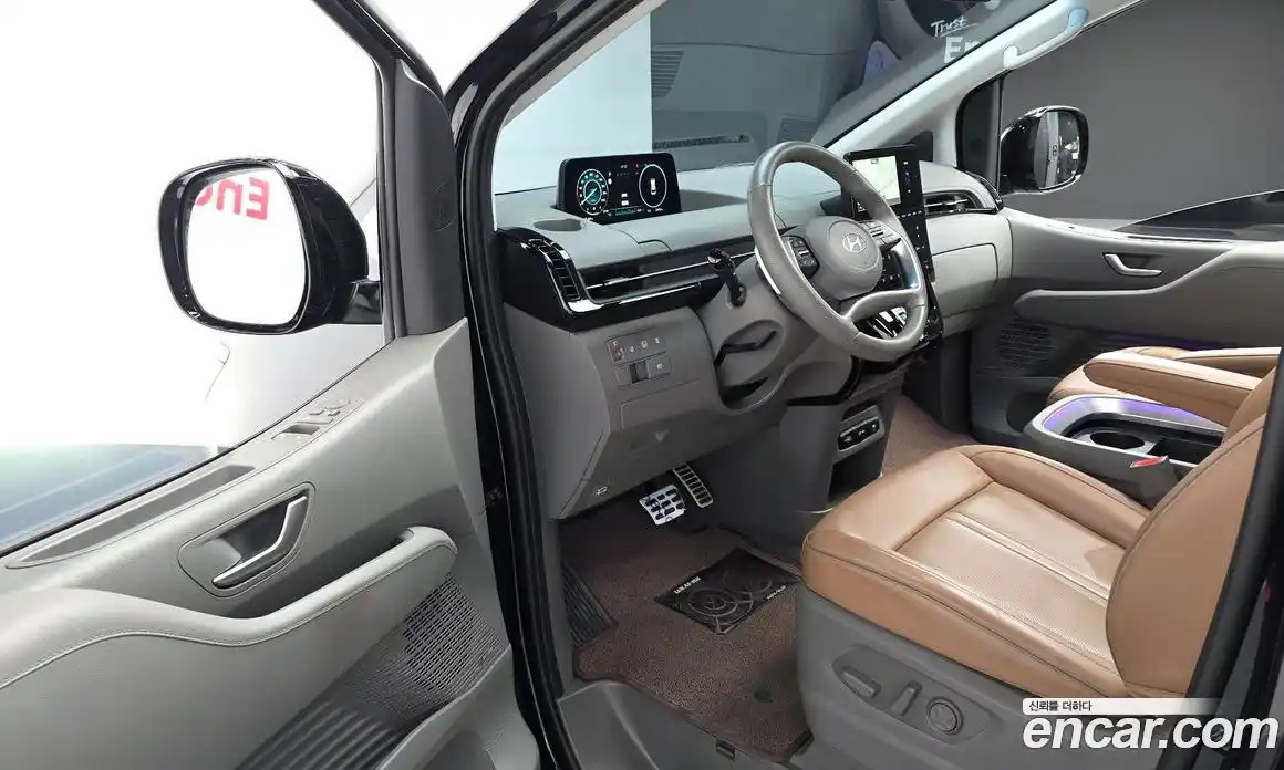 Hyundai Staria 2024 1.6 Автомат в Москве № 1171661, фото 11