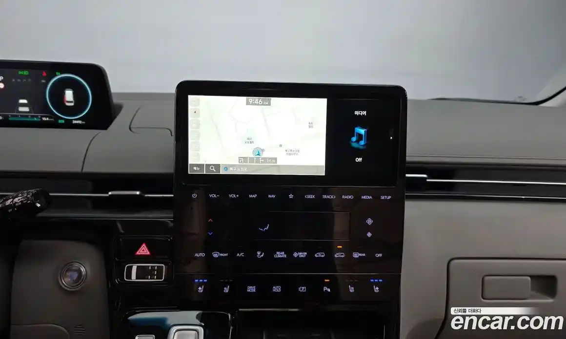 Hyundai Staria 2024 1.6 Автомат в Москве № 1171661, фото 15