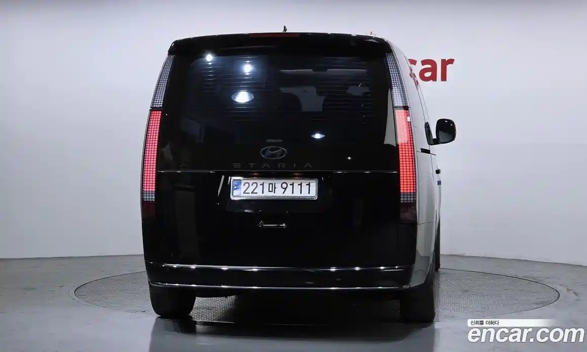 Hyundai Staria 2024 1.6 Автомат в Москве № 1171661, фото 4