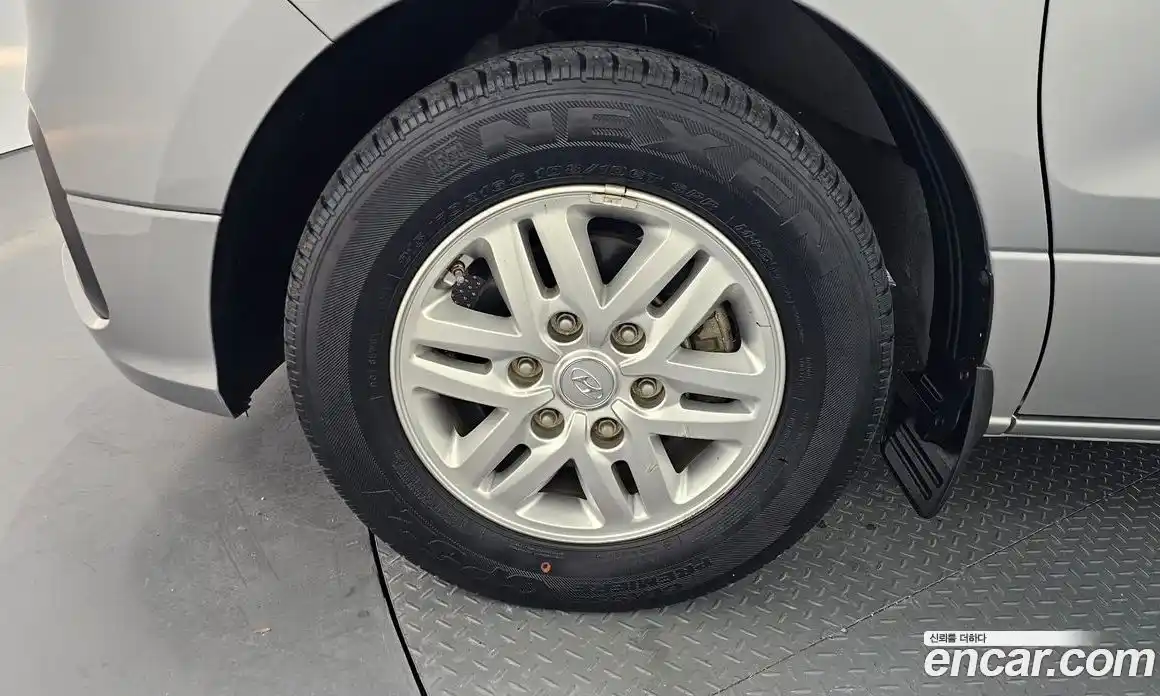 Hyundai Starex 2019 2.5 Автомат в Москве № 1171797, фото 5