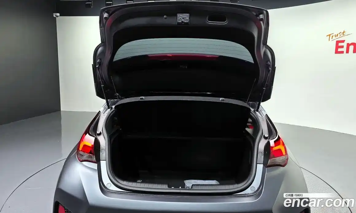 Hyundai Veloster 2019 1.6 гидро в Москве № 1171799, фото 20