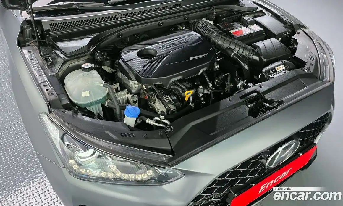 Hyundai Veloster 2019 1.6 гидро в Москве № 1171799, фото 6