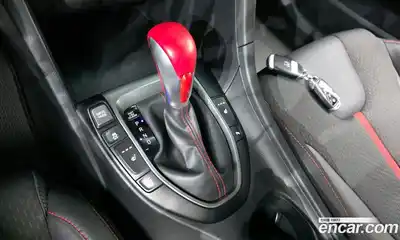 Hyundai Veloster 2019 1.6 гидро в Москве № 1171799, миниатюра 9