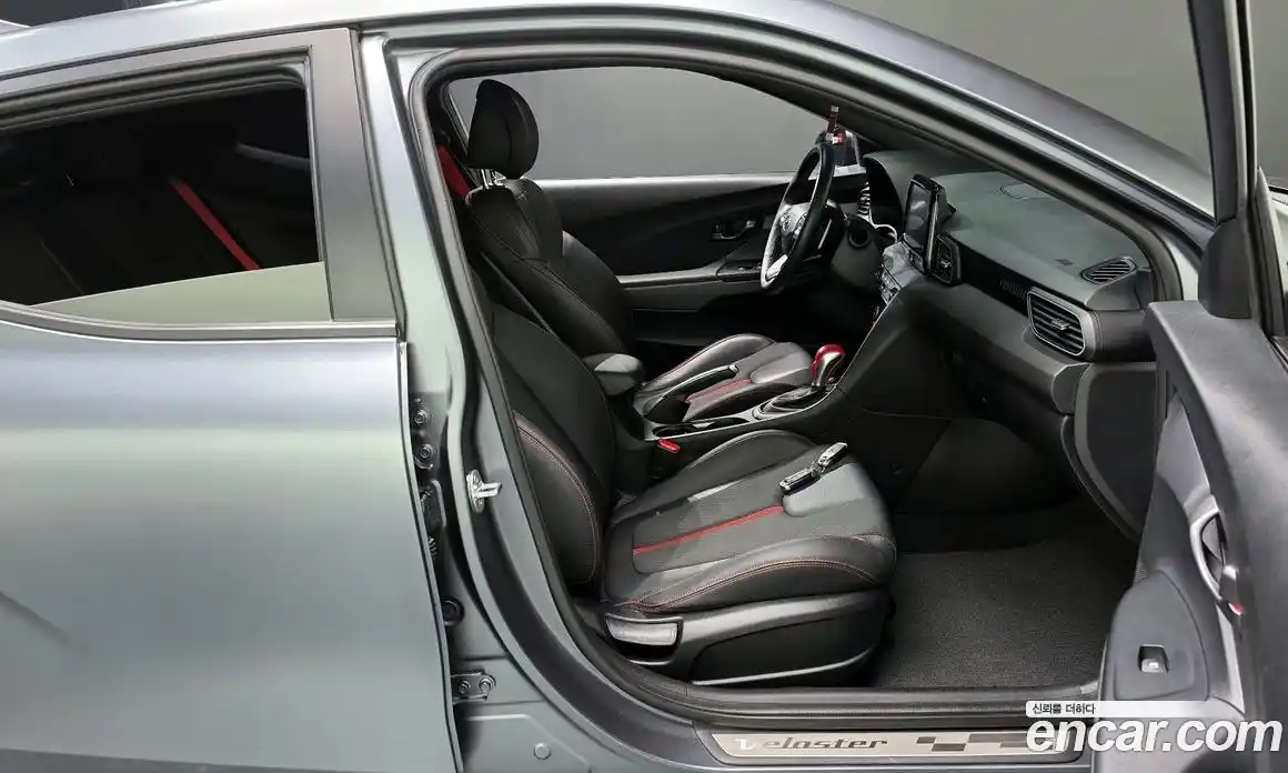 Hyundai Veloster 2019 1.6 гидро в Москве № 1171799, фото 10