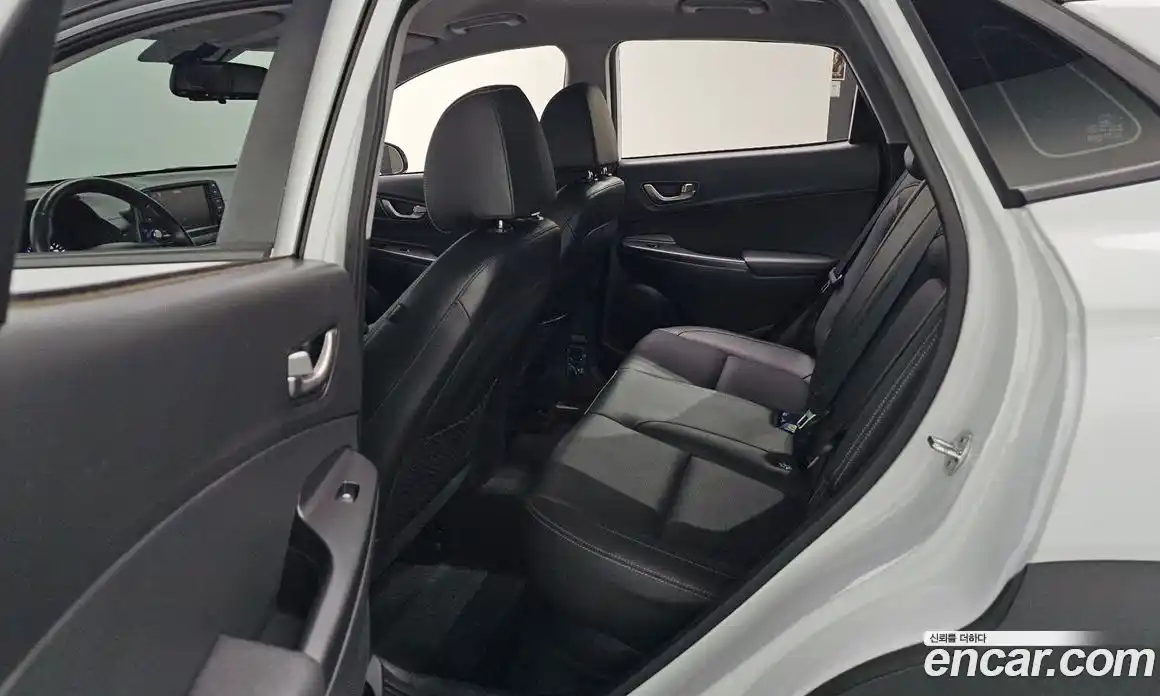 Hyundai Kona 2019 1.6 Автомат в Москве № 1171805, фото 13