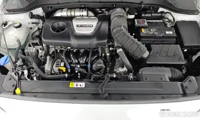 Hyundai Kona 2019 1.6 Автомат в Москве № 1171805, миниатюра 6