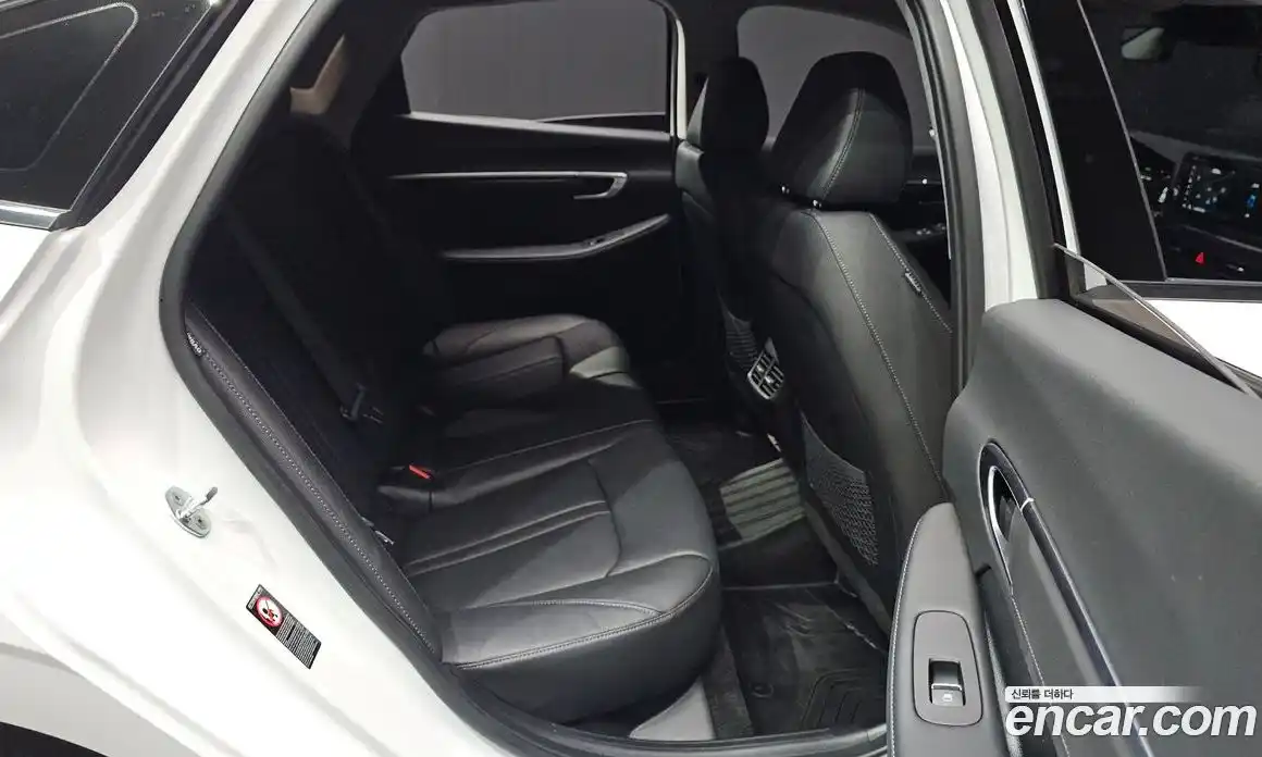 Hyundai Sonata 2022 1.6 гидро в Москве № 1171818, фото 13