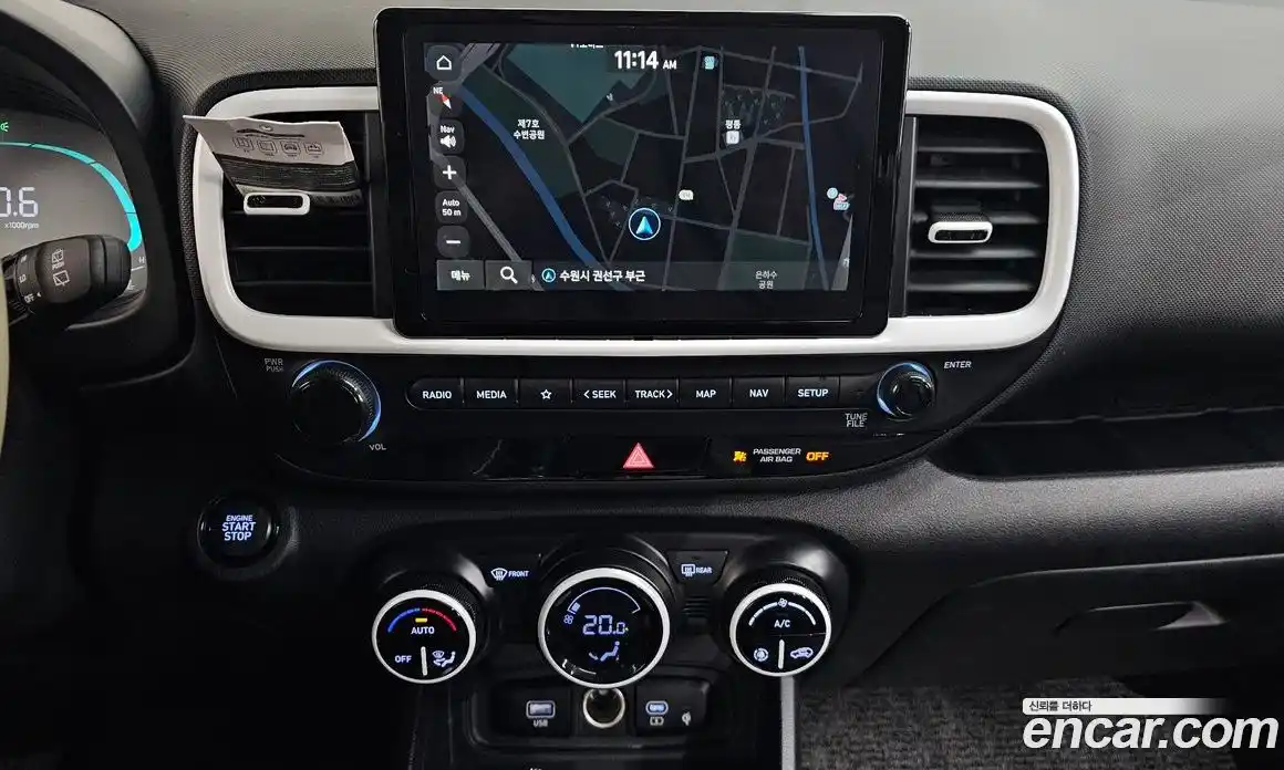 Hyundai Venue 2023 1.6 Автомат в Москве № 1171831, фото 15