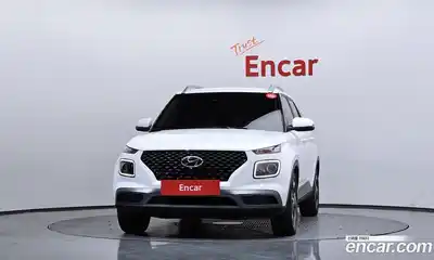 Hyundai Venue 2023 1.6 Автомат в Москве № 1171831, миниатюра 3