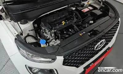 Hyundai Venue 2023 1.6 Автомат в Москве № 1171831, миниатюра 6