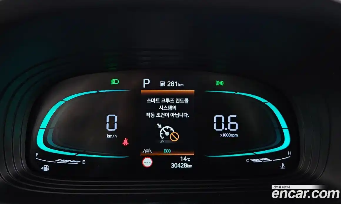 Hyundai Venue 2023 1.6 Автомат в Москве № 1171831, фото 8